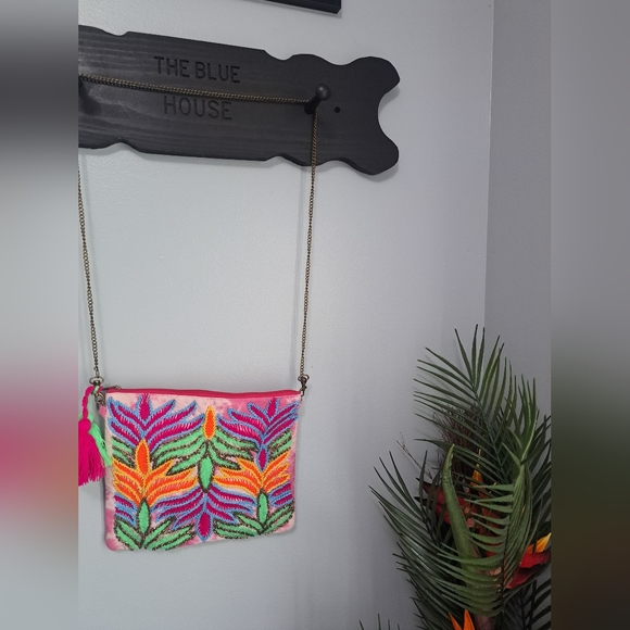 Katy Did Clutch, Crossbody Beaded Bag - Picture 8 of 8